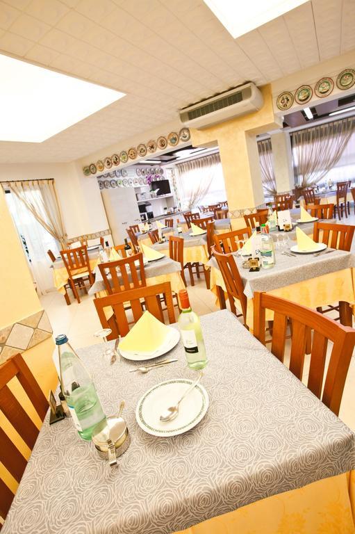 Dolcevita 3* Cesenatico